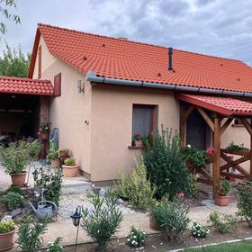 Ezüst-ház Abádszalók