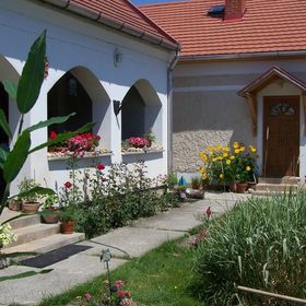 Alsó-Kúti Vendégház Nemesvámos