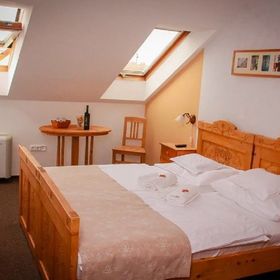 Diófa Panzió & Bisztró Villány