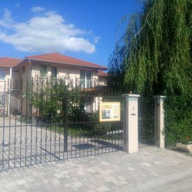 Keresztes Apartmanház Balatonlelle