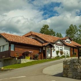 Turistički Centar Marko Rakovica