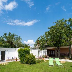 Orgona Apartman- és Nyaralóház Balatongyörök