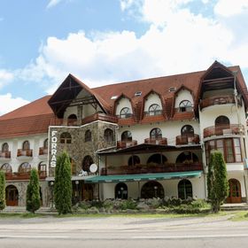 Forrás Panzió Corund