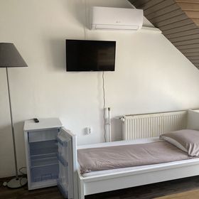 Sárga Csikó Vendégház Debrecen