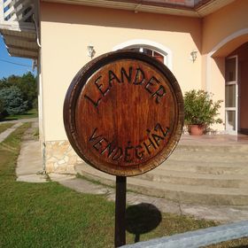 Leander Vendégház Villány