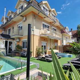 Napsugár Apartman Siófok