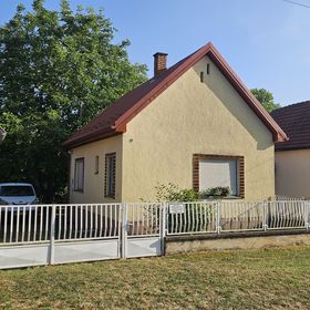 Valéria Vendégház Gunarasfürdő