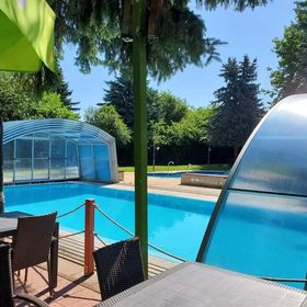 Aphrodite Hotel Göd