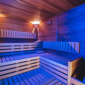 Imola Hotel Platán Eger