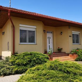 Blanka Vendégház Abádszalók