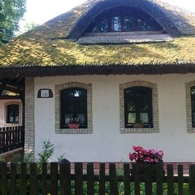 Hajóskert Vendégház Gönyű