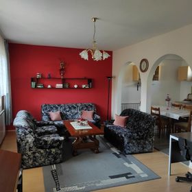 Hegyalja Vendégház Balatonföldvár