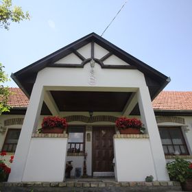 Cinege Vendégház Bugac