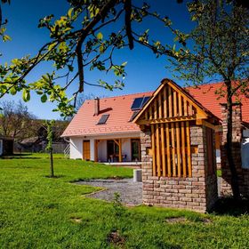 Rozmaring Vendégház Zengővárkony