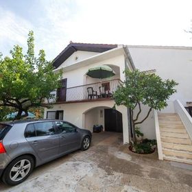 Apartmani Jadranka 1 Puntamika