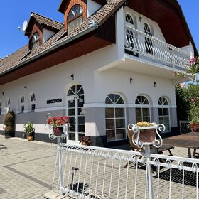 Zafír Panzió és Étterem Balatongyörök