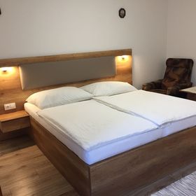 Tóparti Apartmanok Harkány