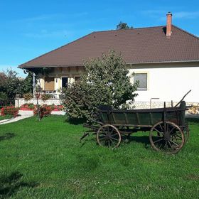 Zsuzsanna Vendégház Kapuvár