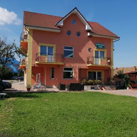 Pensiunea Issa Băile 1 Mai