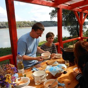 Gemenci Vasmacska Vendégház Szekszárd
