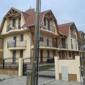 Korona Apartmanház Cserkeszőlő