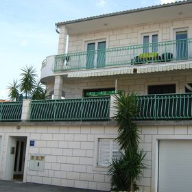 Apartmani Jole Mastrinka