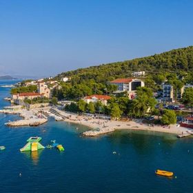 Hotel Sveti Križ Arbanija Trogir