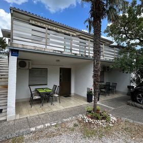 Apartmani Irena Jadranovo