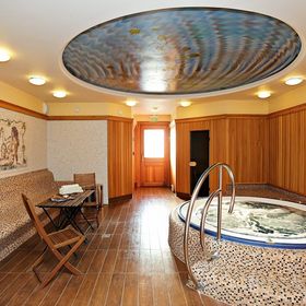 Barka Galéria Hotel és Étterem Tállya