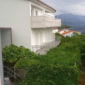 Apartmani Juroš Lokva