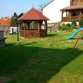 Rádi Apartmanház Gyenesdiás