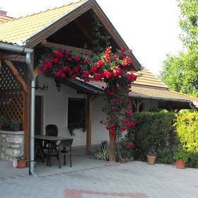 Anita Apartman Kehidakustány