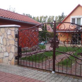 Holló Vendégház Tokaj