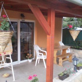 Holló Vendégház Tokaj