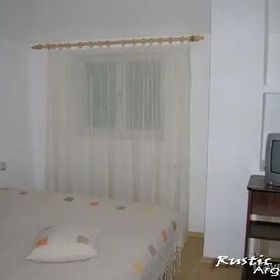 Pensiunea Rustic Argeșean Bucșenești