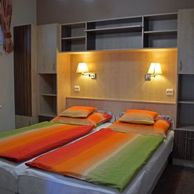 Tőzike Apartmanház Lenti