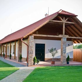 Diófa Vendégház Tiszadob