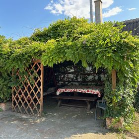 Pihenő Vendégház Abádszalók