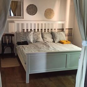 2 Sólyom Vendégház Uppony