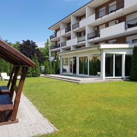 Black Brothers Wellness Apartmanok Siófok