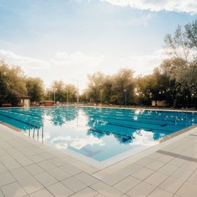 Kastélypark Fürdő Motel Füzesgyarmat