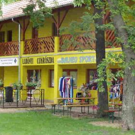 Kastélypark Fürdő Panzió Füzesgyarmat