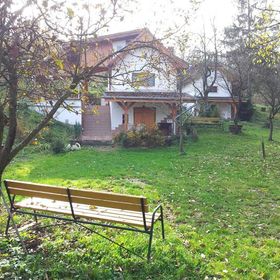 Hegyen-Völgyön Pihenőház Pethőhenye