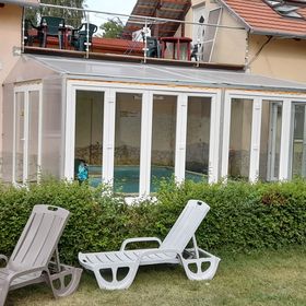 Beatrix Apartmanház Balatonrendes