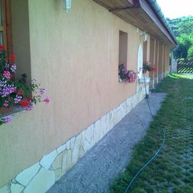 Vladent Vendégház és Életmód Központ Pere