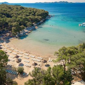 Resort Pine Beach Pakoštane