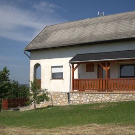 Kati Vendégház Csókakő