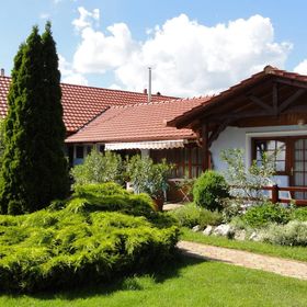 Familie Magyar Apartman Kék Ház Zalakaros 