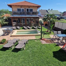 Napsugár Villa B Siófok