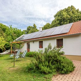 Bárókerti Vendégház Felsőörs